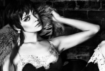 Viktoriya Saskonkina Gets Seductive for Hunter & Gatti in Flaunt Viktoriya Saskonkina Gets Seductive for Hunter & Gatti in Flaunt