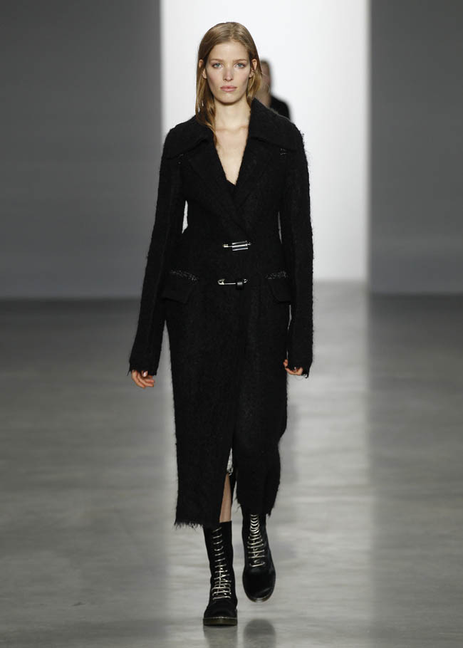 Calvin Klein Collection Fall/Winter 2014 | New York Fashion Week