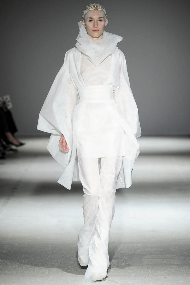 Paris Fashion Week: Futuristic fashion at Gareth Pugh