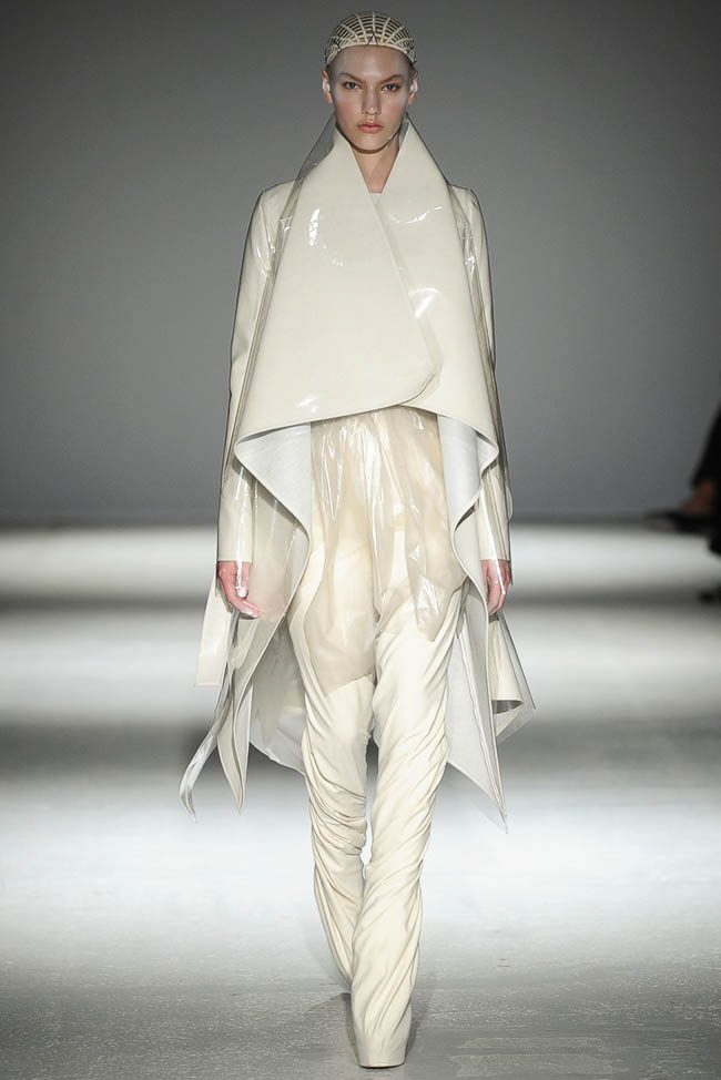 Gareth Pugh Fall/Winter 2014 | Fashion Gone Rogue