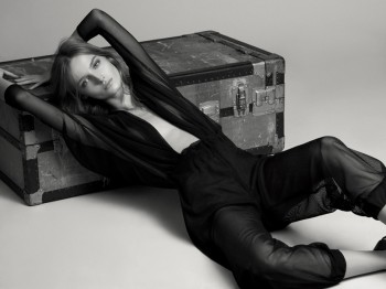 Amanda Norgaard Keeps it Simple for Tank Magazine by Jonas Bresnan Amanda Norgaard Keeps it Simple for Tank Magazine by Jonas Bresnan