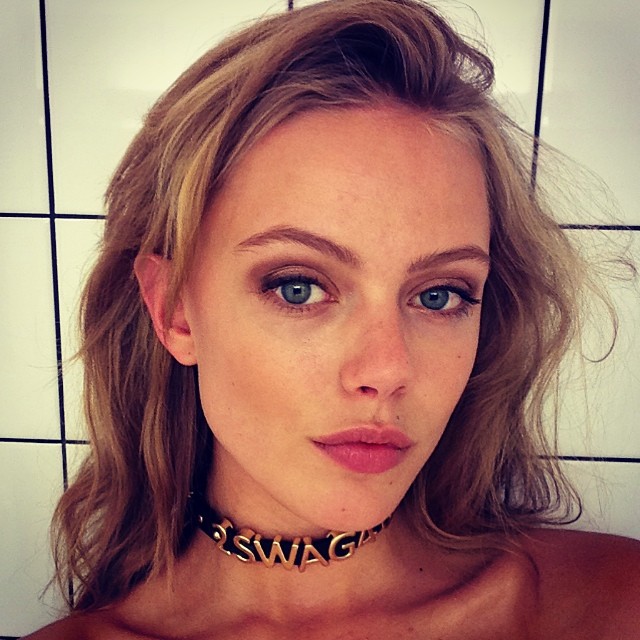 Frida Gustavsson wears Swag necklace