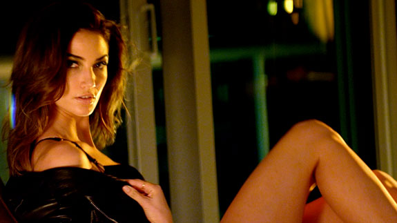 Victoria’s Secret Models Take Miami in the New ‘Very Sexy’ Commercial