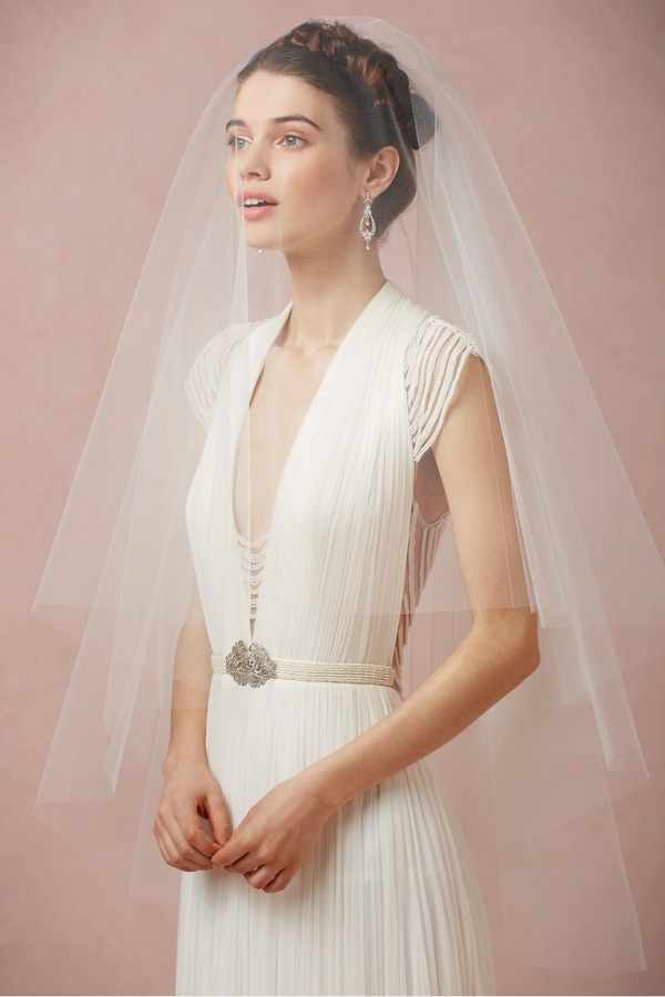 Wedding Veil HICOO Bridal Veil 3m Long Exquisite Ribbon Edge Elegant Veil with Golden Leaf Hair Clips 
