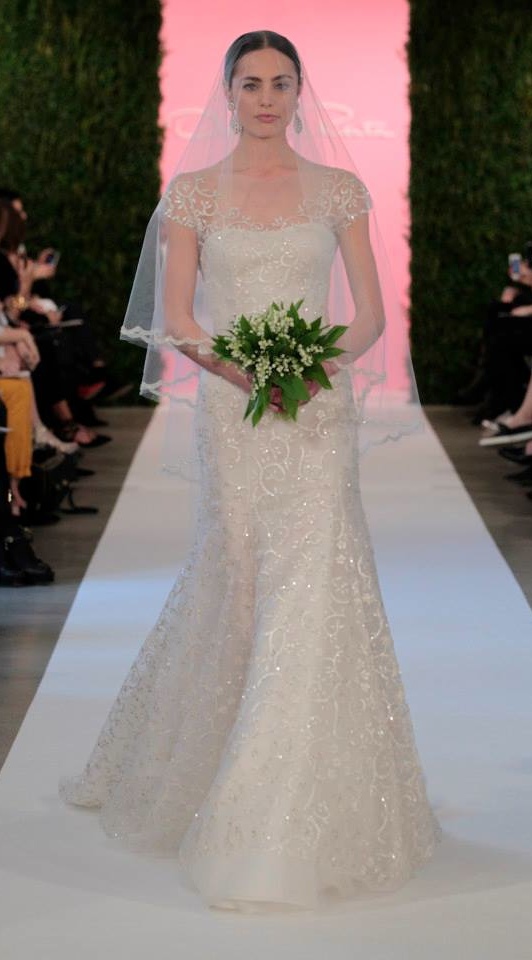 Oscar de la Renta Features Flower Girls, Lace at Bridal Spring 2015 Show