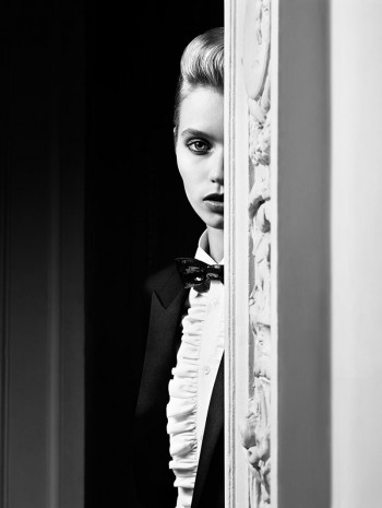 Abbey Lee Kershaw Stars in Saint Laurent 'Le Smoking' Campaign by Hedi Slimane Abbey Lee Kershaw Stars in Saint Laurent 'Le Smoking' Campaign by Hedi Slimane