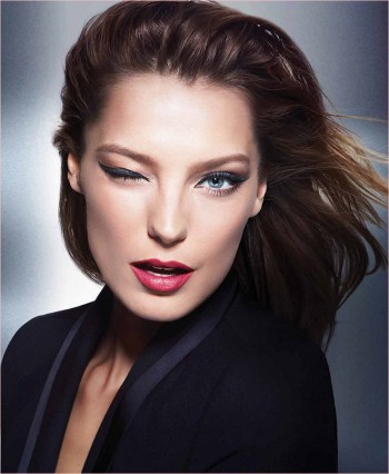 Daria Werbowy Gives a Wink in New Lancôme x Jason Wu Makeup Ad Daria Werbowy Gives a Wink in New Lancôme x Jason Wu Makeup Ad