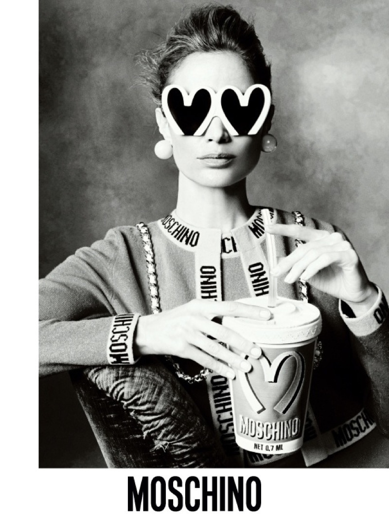 Photos: Moschino Fall/Winter 2014 Ad with Linda Evangelista | Fashion ...