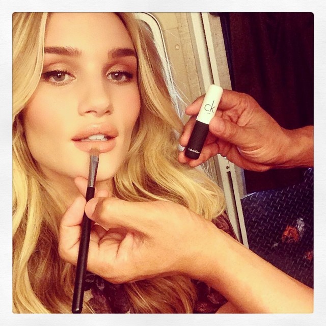 Rosie Huntington-Whiteley getting her makeup done on the job