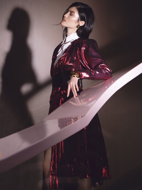 Sui He in the Shadows for Modern Weekly China by Jumbo Tsui – Fashion ...