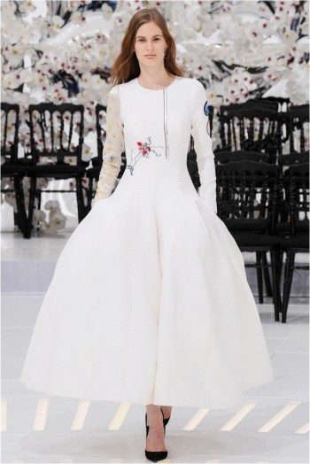 Dior’s Fall 2014 Couture Show Takes a Trip Through Time & Space