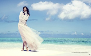 Into the Blue: Karolina Babczynska by Gabor Jurina for FASHION Magazine Into the Blue: Karolina Babczynska by Gabor Jurina for FASHION Magazine