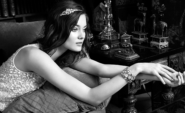 Jac Jagaciak is 20s Chic in Chanel Fine Jewelry Feature – Fashion Gone Rogue
