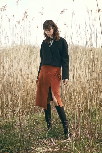 Meghan Collison is Ready for Fall in Bazaar Latin America by Hans Neumann Meghan Collison is Ready for Fall in Bazaar Latin America by Hans Neumann