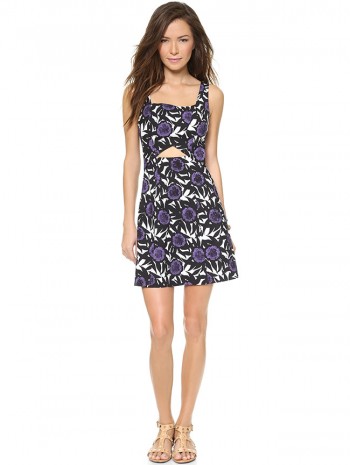 Daily Find: Embrace Bold Prints with Rebecca Minkoff's Hawk Dress Daily Find: Embrace Bold Prints with Rebecca Minkoff's Hawk Dress