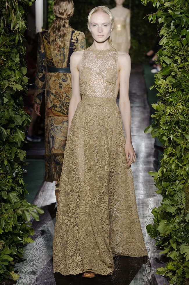 Valentino Fall 2014 Couture