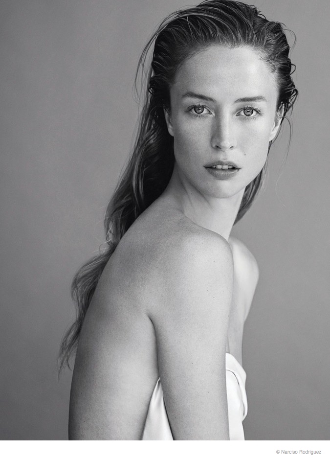 Raquel Zimmermann Goes Natural for Narciso by Narciso Rodriguez Fragrance Ad