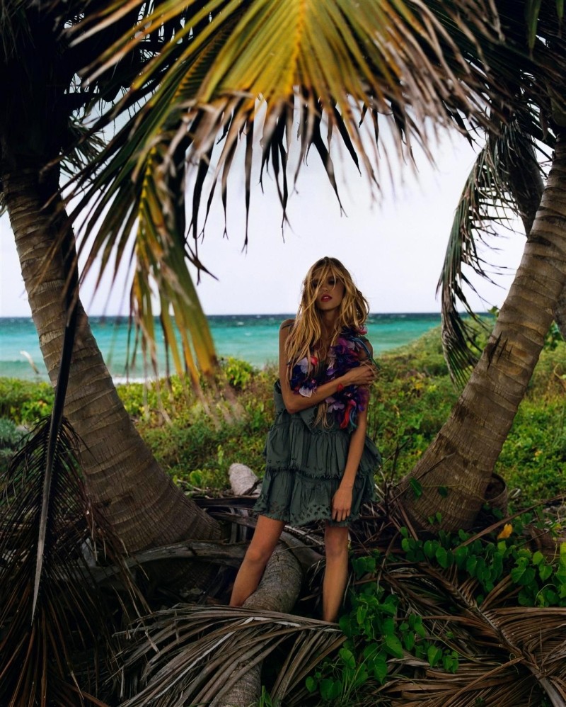 Morning Beauty | Anja Rubik by Carter Smith