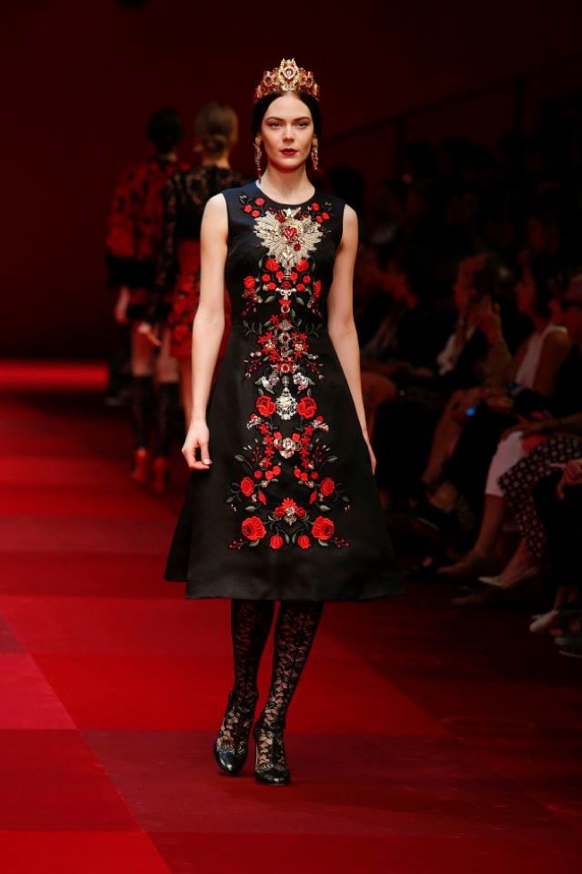 dolce and gabbana spanish collection