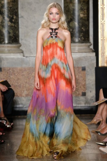 Showered in the optimism of the next summer: Emilio Pucci Spring Summer  2015 Fashion Show 