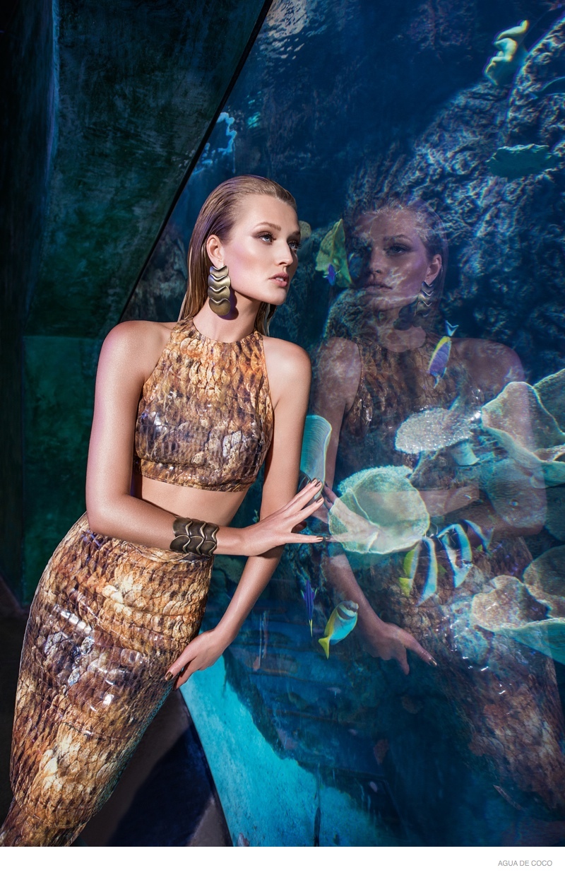 Toni Garrn Gets Aquatic for Agua de Coco Beachwear 2015 Ads