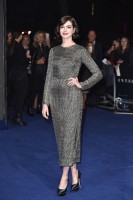 Anne Hathaway Shines in Silver Wes Gordon Dress at "Interstellar" London Premiere