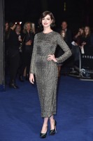 Anne Hathaway Shines in Silver Wes Gordon Dress at "Interstellar" London Premiere Anne Hathaway Shines in Silver Wes Gordon Dress at "Interstellar" London Premiere