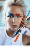 Amy Finlayson Gets Artistic for Shine by Three Story by Margaret Zhang Amy Finlayson Gets Artistic for Shine by Three Story by Margaret Zhang