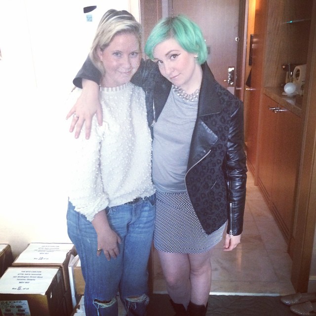 Lena Dunham Dyes Her Hair Green