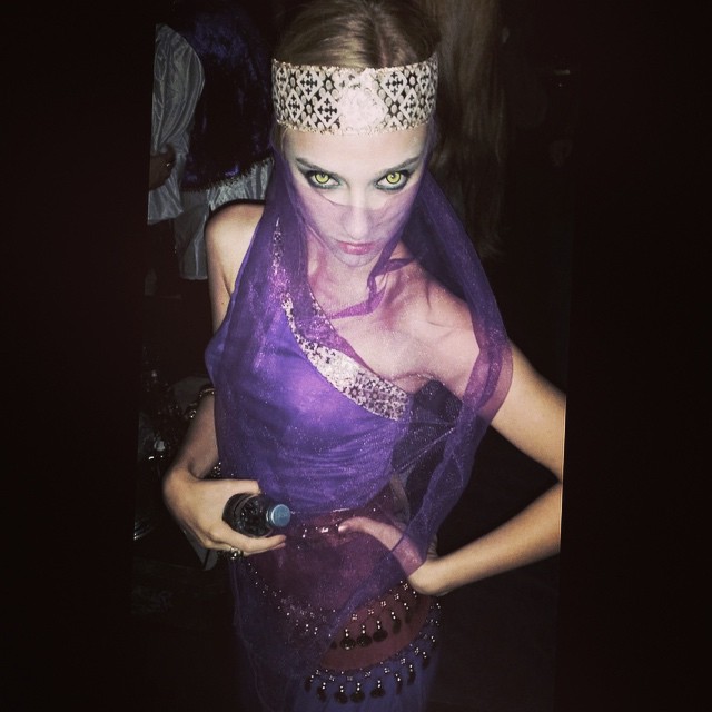 Marcelina Sowa is pretty spooky in purple