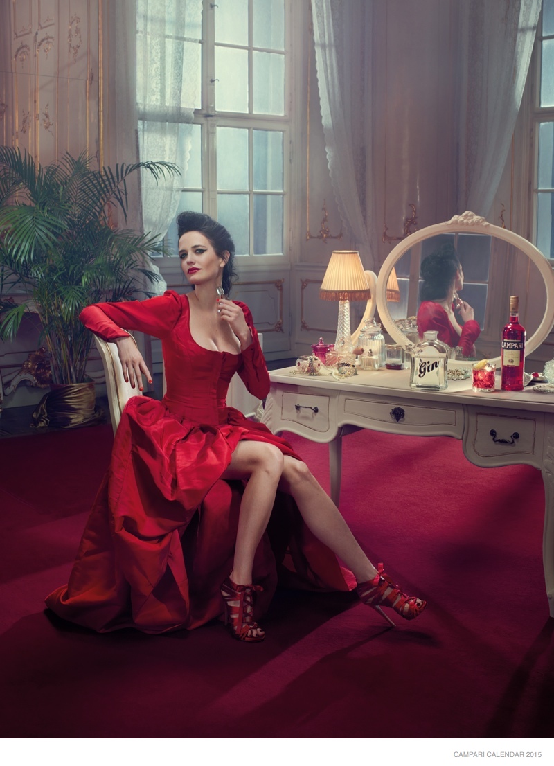 eva-green-campari-2015-calendar-photos03