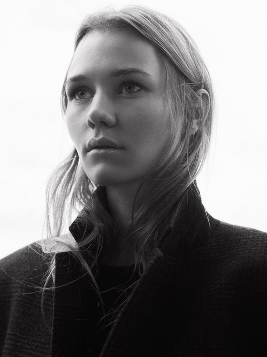 Immy Waterhouse, Suki’s Sister, Now Represented by Next Models