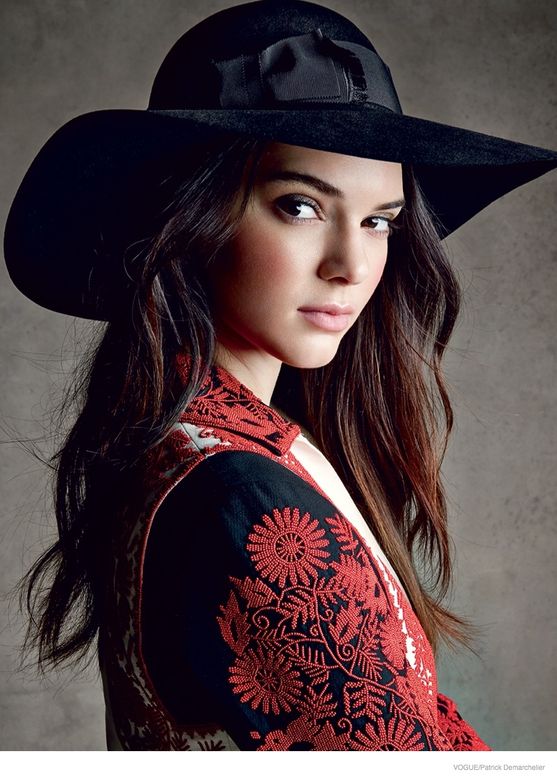 kendall-jenner-vogue-december-2014-04