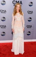 Nicole Kidman Goes Bohemian in Roberto Cavalli Dress at 2014 CMA Awards Nicole Kidman Goes Bohemian in Roberto Cavalli Dress at 2014 CMA Awards