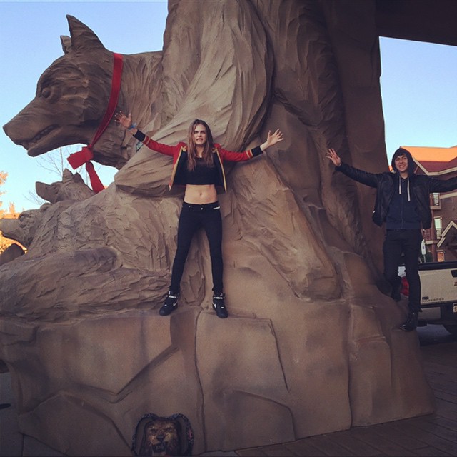 Cara Delevingne hangs out with some wolves