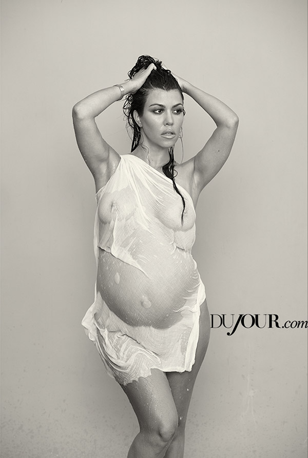kourtney-kardashian-pregnant-naked-dujour2