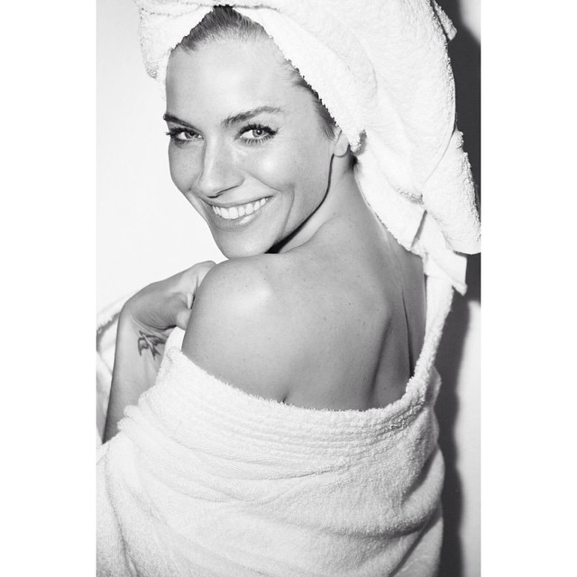 sienna-miller-towel-series