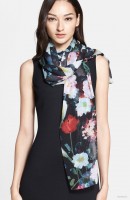 6 Scarves with Beautiful Prints & Patterns 6 Scarves with Beautiful Prints & Patterns