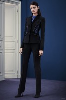 Versace Gets Graphic for Pre-Fall 2015 Collection