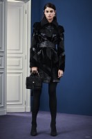 Versace Gets Graphic for Pre-Fall 2015 Collection