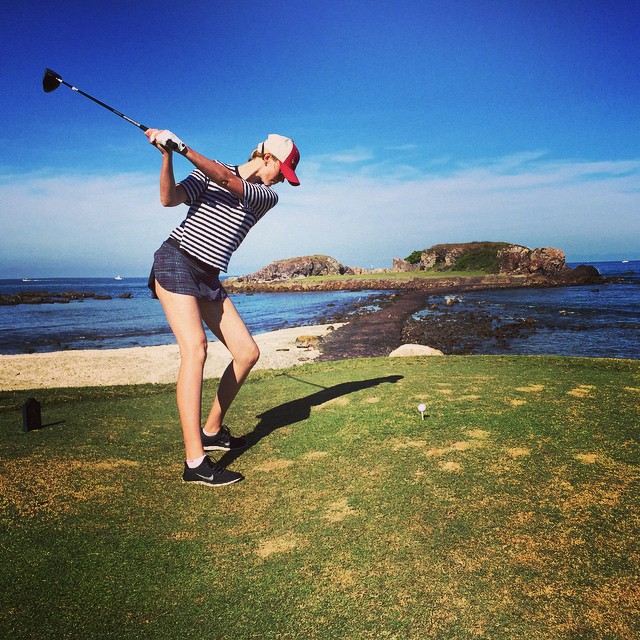 Anne V spent the end of 2014 playing golf
