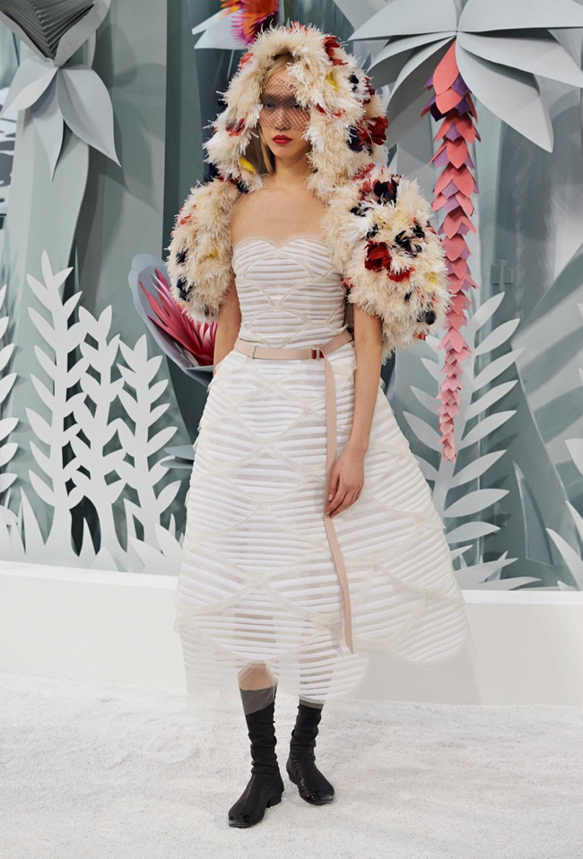 Chanel Throws a Garden Party for Spring 2015 Couture Show
