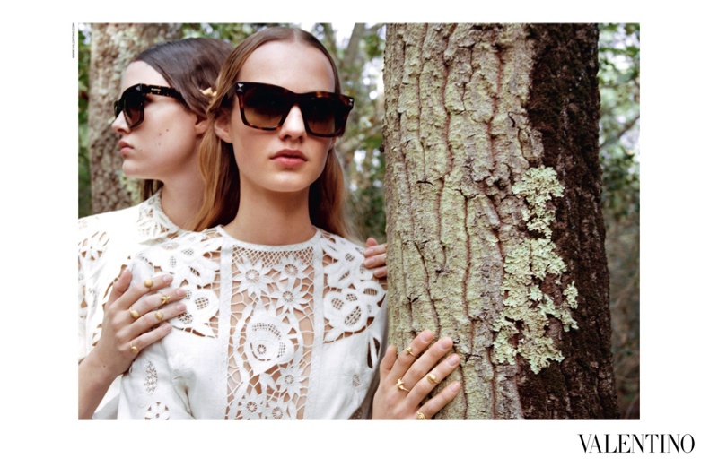 valentino-spring-summer-2015-ad-campaign10