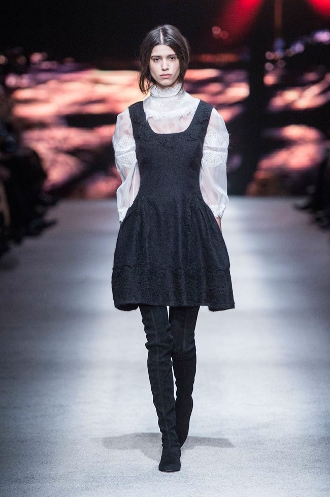 Alberta Ferretti Delivers Fairytale Fashion for Fall 2015 | Fashion ...