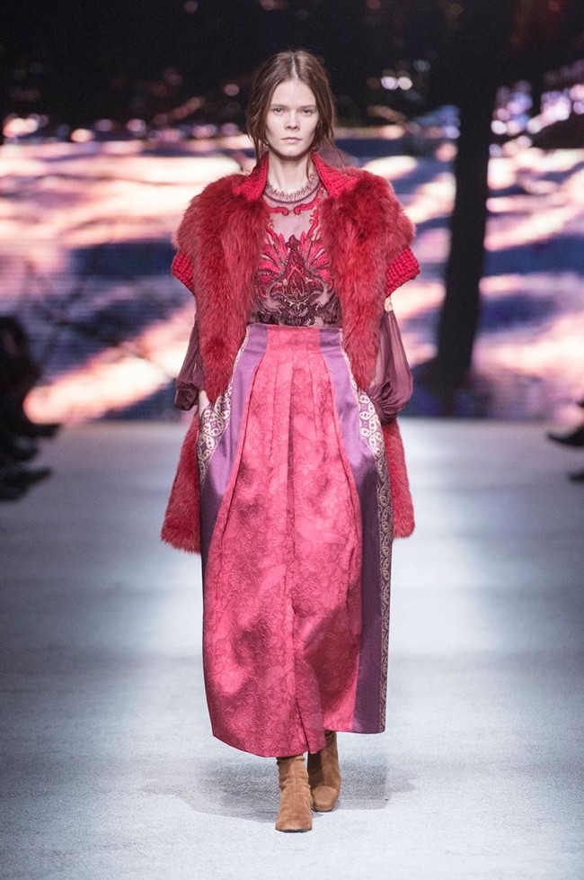 Top 4 Fall/Winter 2015 Trends from Milan Fashion Week – Fashion Gone Rogue