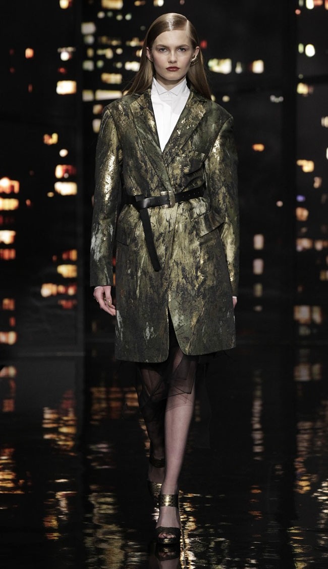 donna-karan-2015-fall-winter-runway-show26