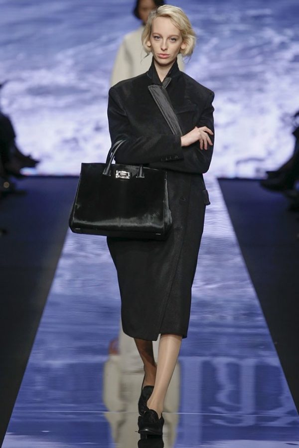 Max Mara Takes On Marilyn Monroe Style for Fall 2015 – Fashion Gone Rogue