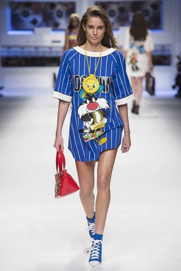 Moschino Goes ‘Looney Tunes’ for Hip-Hop Inspired Fall 2015 – Fashion ...