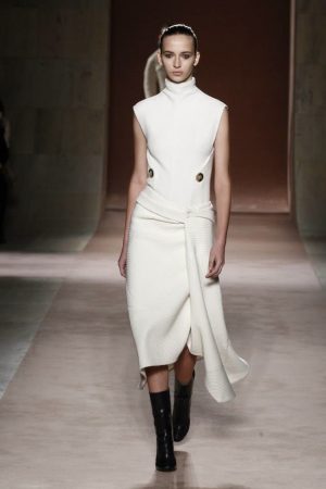 Victoria Beckham Focuses on the Dress for Fall 2015 – Fashion Gone Rogue