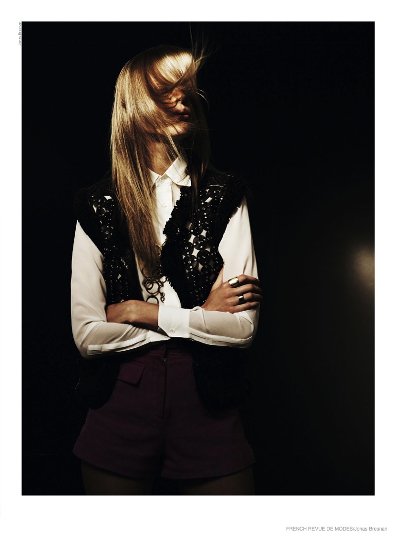 Layering is key to the dandy look.